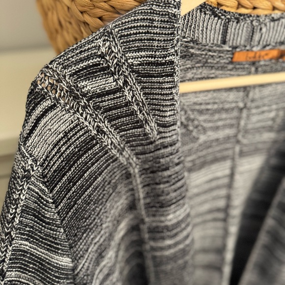 Belldini Open Knit Cardigan with Pockets - Picture 3 of 11